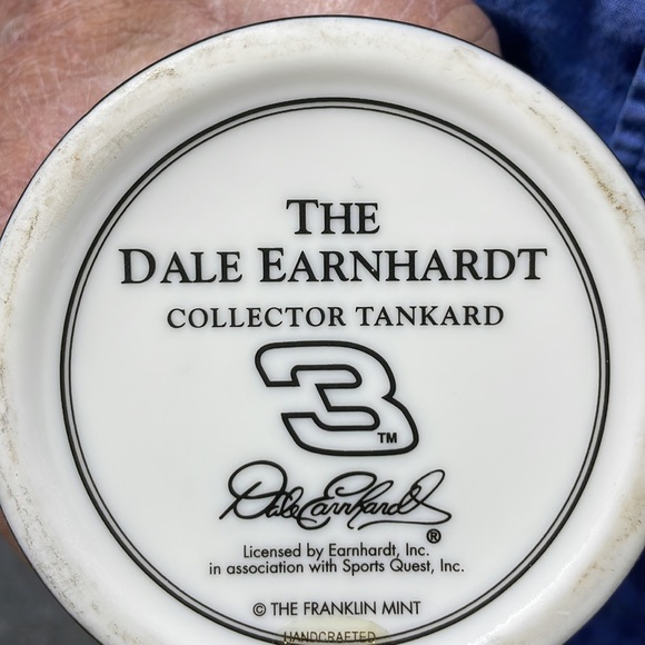 Franklin mint Dale Earnhardt collector tankards. Set of 5 - Picture 9 of 11